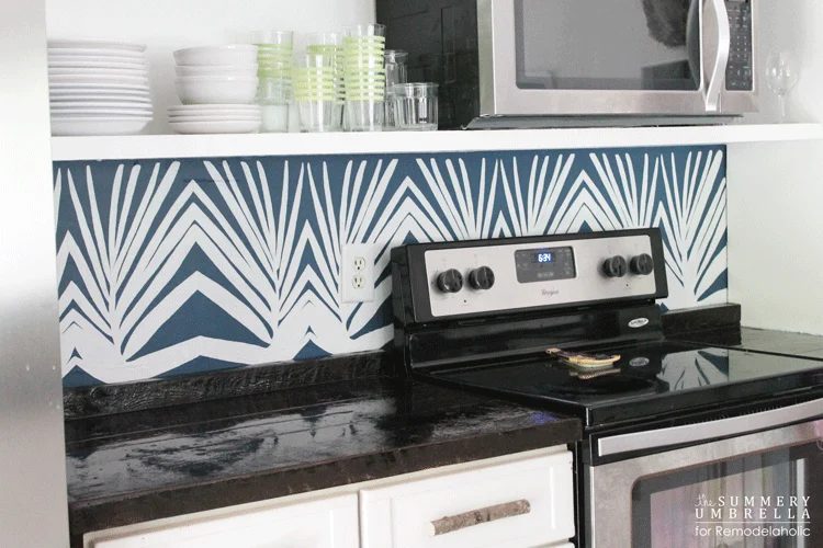 handmade-kitchen-backsplash-stencil-12