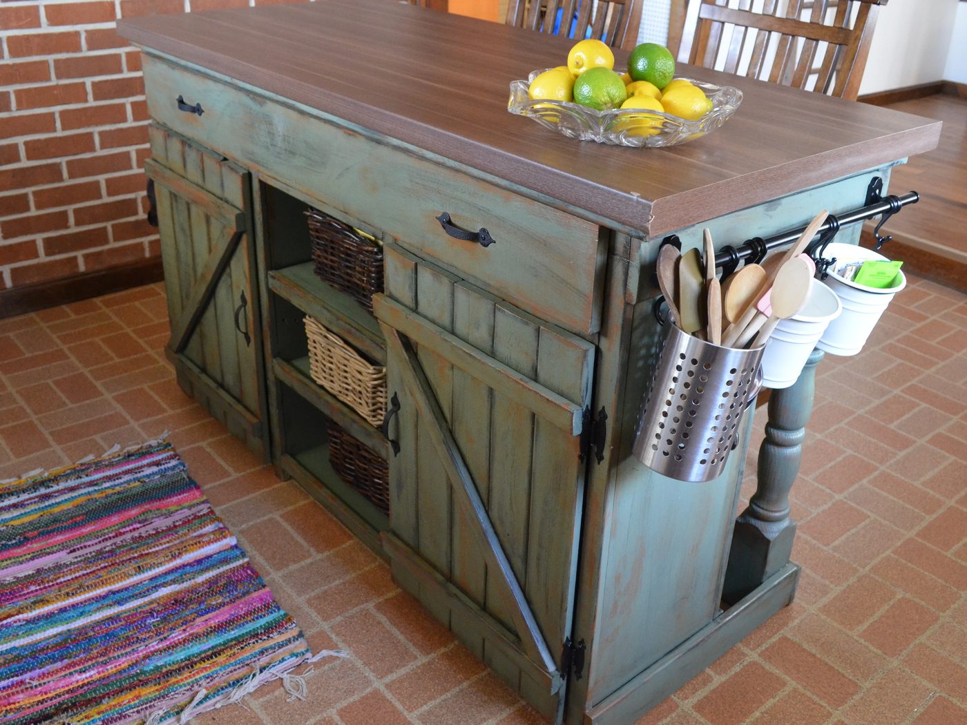 Diy Kitchen Island On A modest-cost, Via Ana White Feat On Bekob
