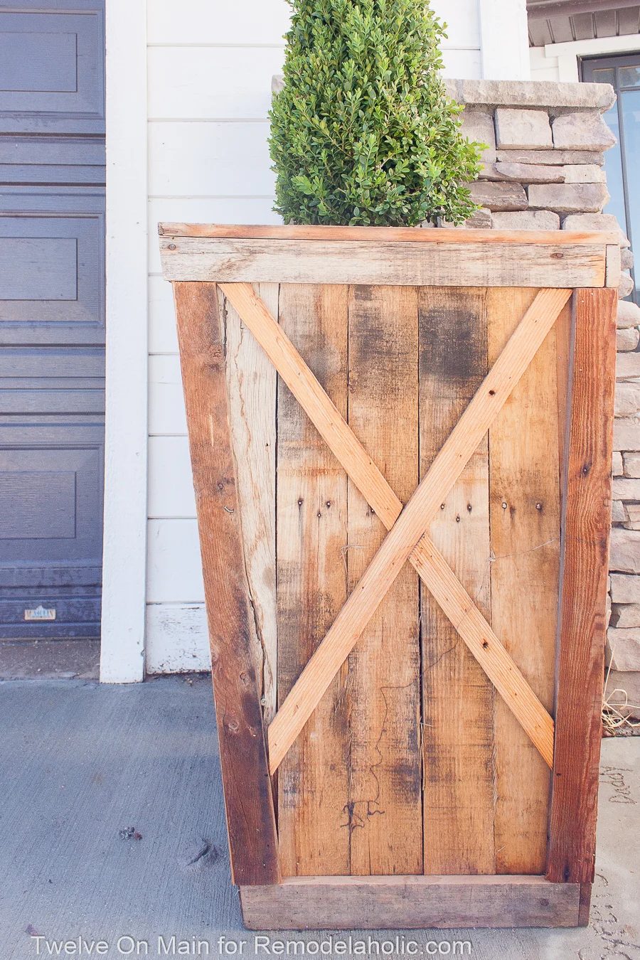 Diy Large Pallet Planter 4