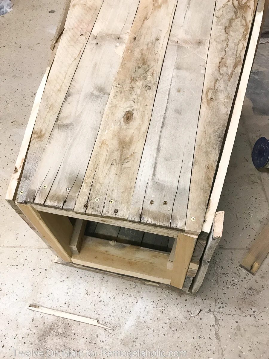 Diy Large Pallet Planter Sara Syrett (14 Of 21)