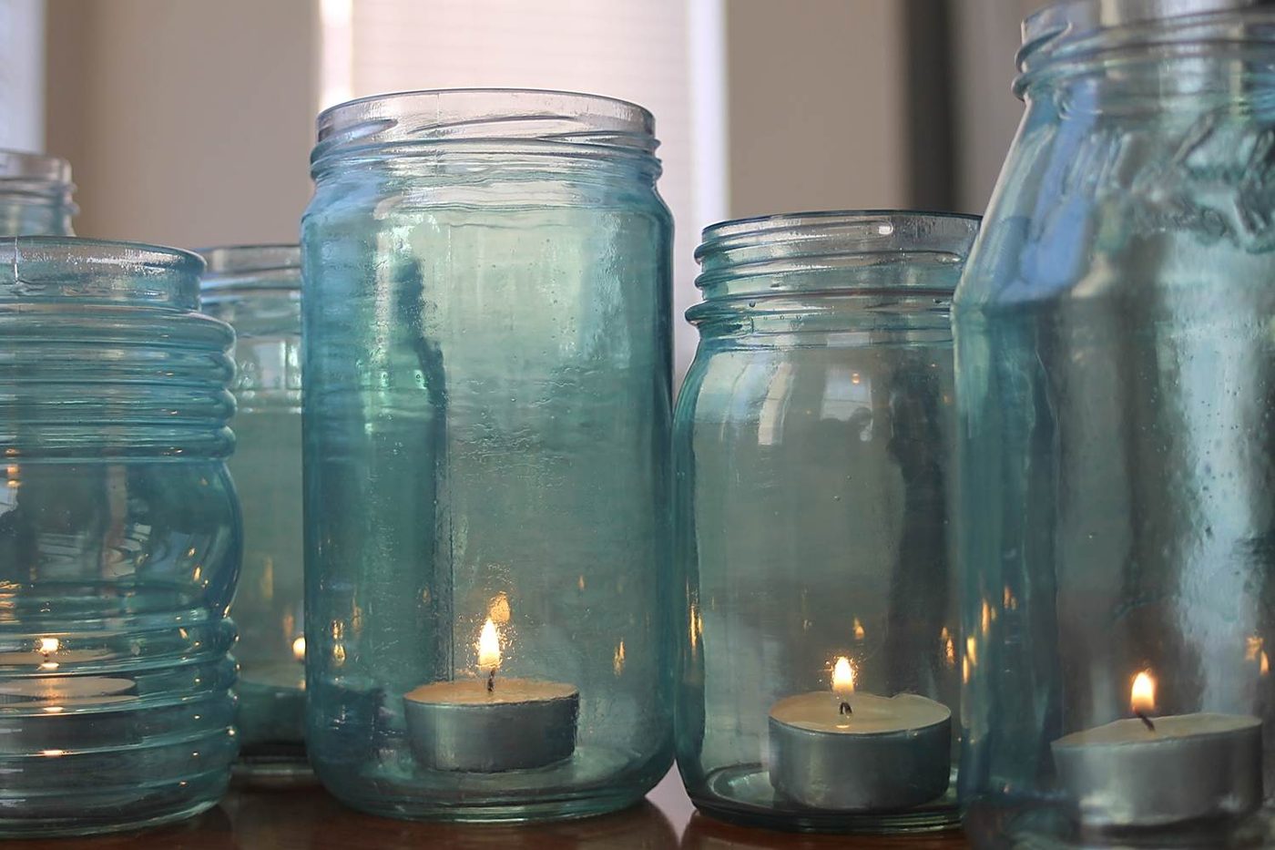 make-your-own-blue-glass-jars-walkthrough