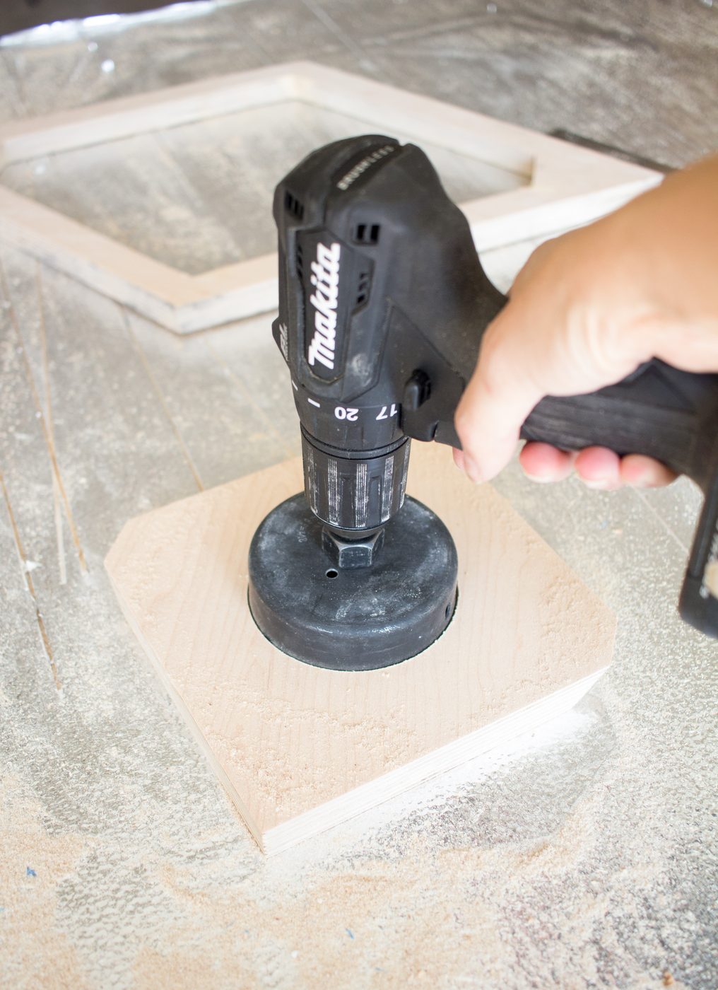 Drilling Hole Cutter Plate Plywood Hanger