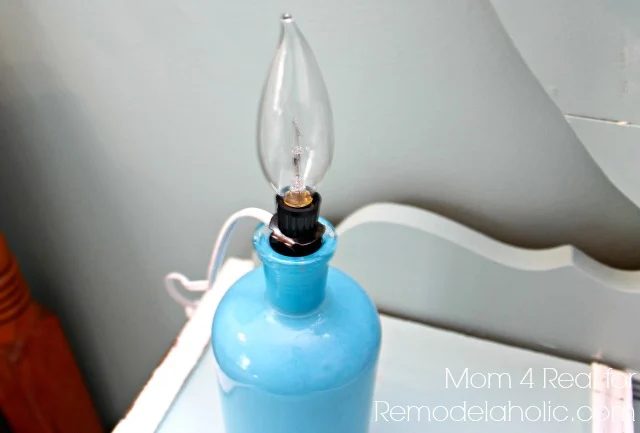 Turn-a-Bottle-Into-a-Night-Light
