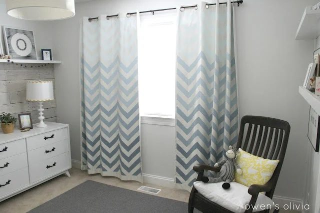 boys-bedroom-grey-nursery-chevron-curtains-Bekob.com2