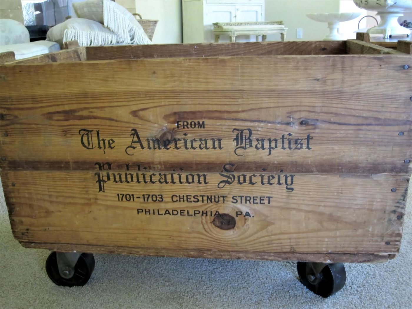 Antique Crate On Casters 084320
