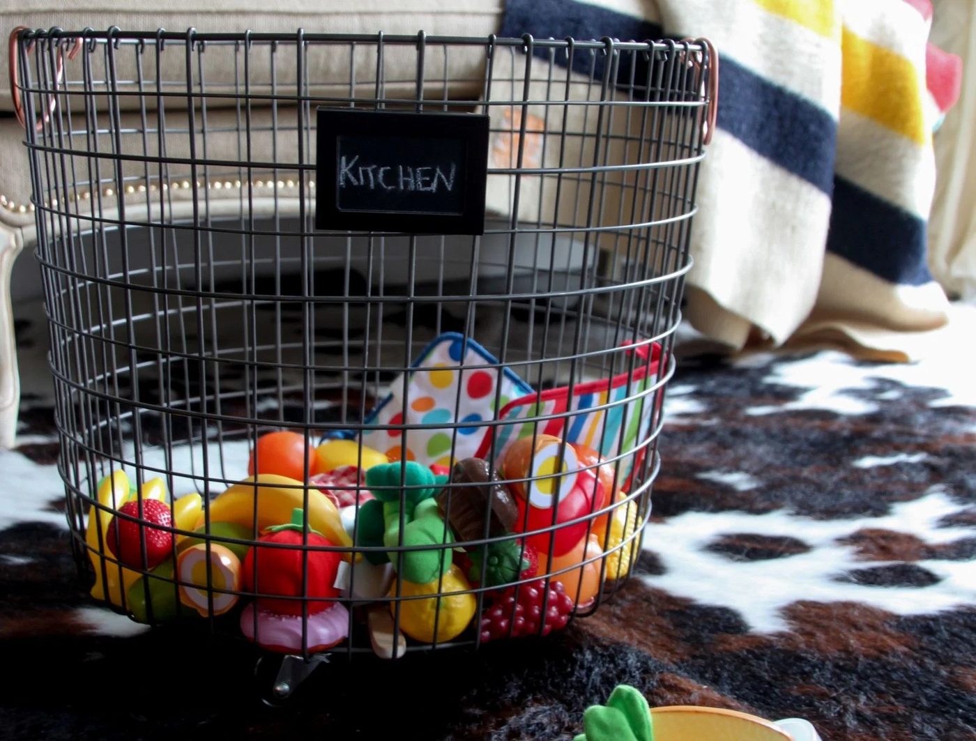 How To Make Your Own Wire Baskets On Wheels The Heathered Nest On @Bekob