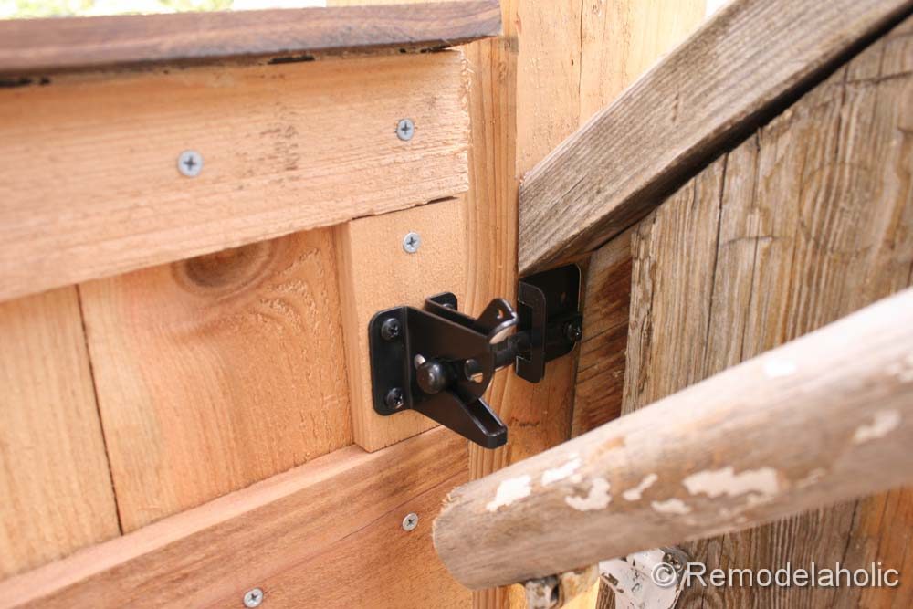 outdoor tall baby gate-19