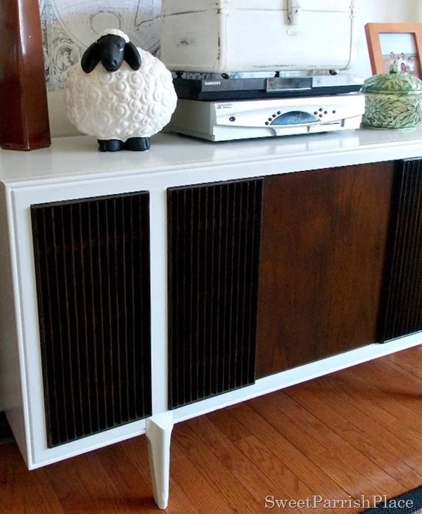 painted projects - update MCM record cabinet Sweet Parrish Place