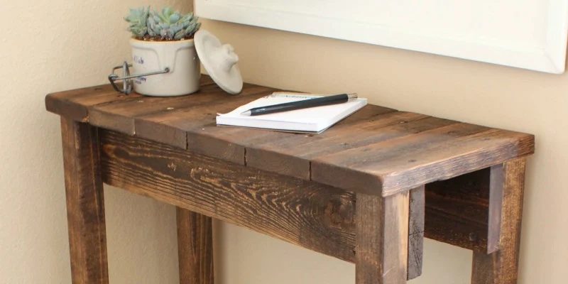 Build a Pallet Table for Under $10
