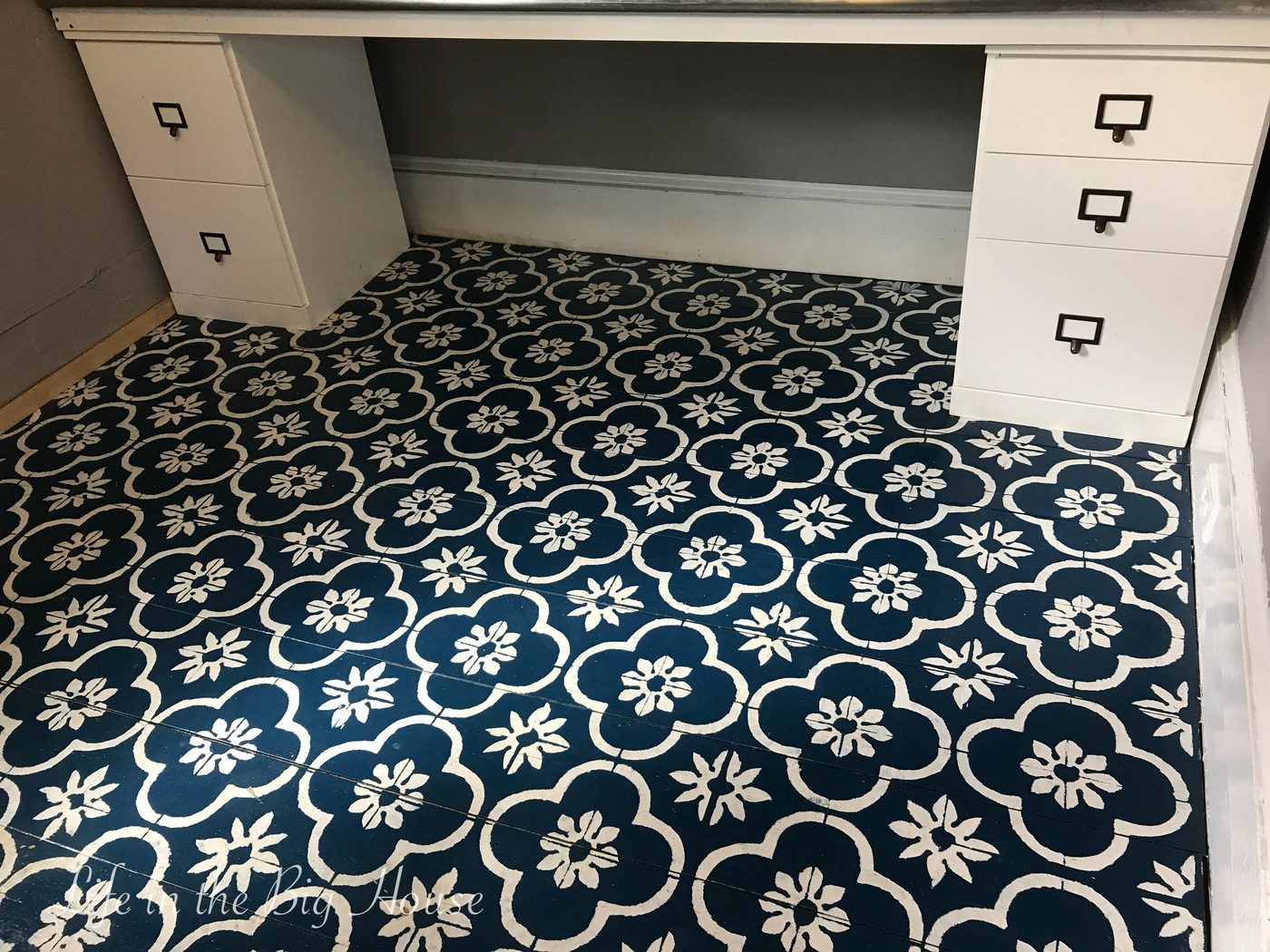 Painted Stenciled Plywood Flooring, Brooke Life In The Big House Clean Floors 1