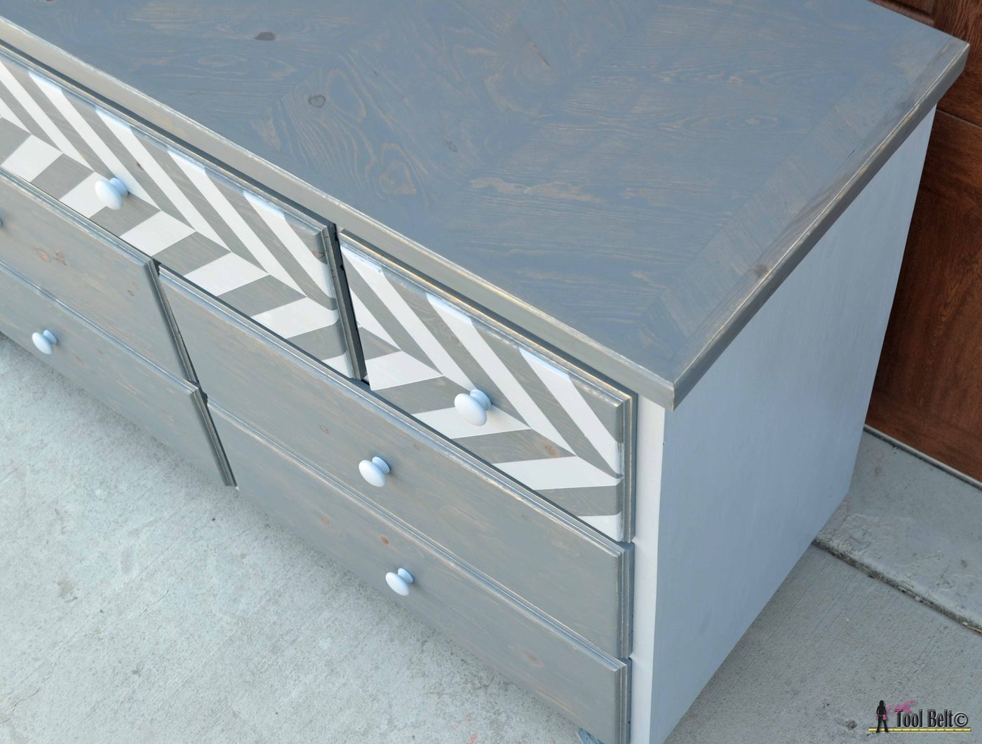 7 drawer dresser-corner view
