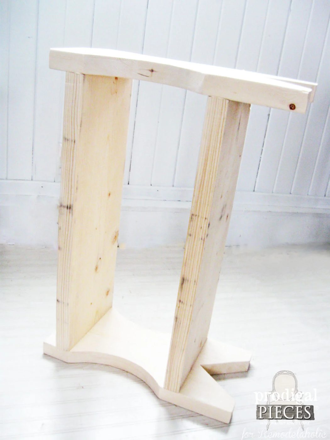 Handmade Farmhouse Bench walkthrough by Prodigal Pieces for Bekob