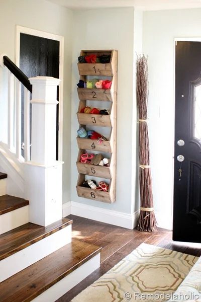 Diy Farmhouse Wall Storage Bins For Entryway Organizing, Bekob