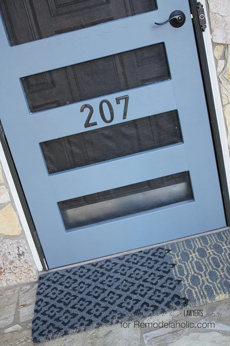 Handmade Screen Door walkthrough by Designer Trapped in a Lawyer's Body for Bekob.com. #diyscreendoor #diydoor