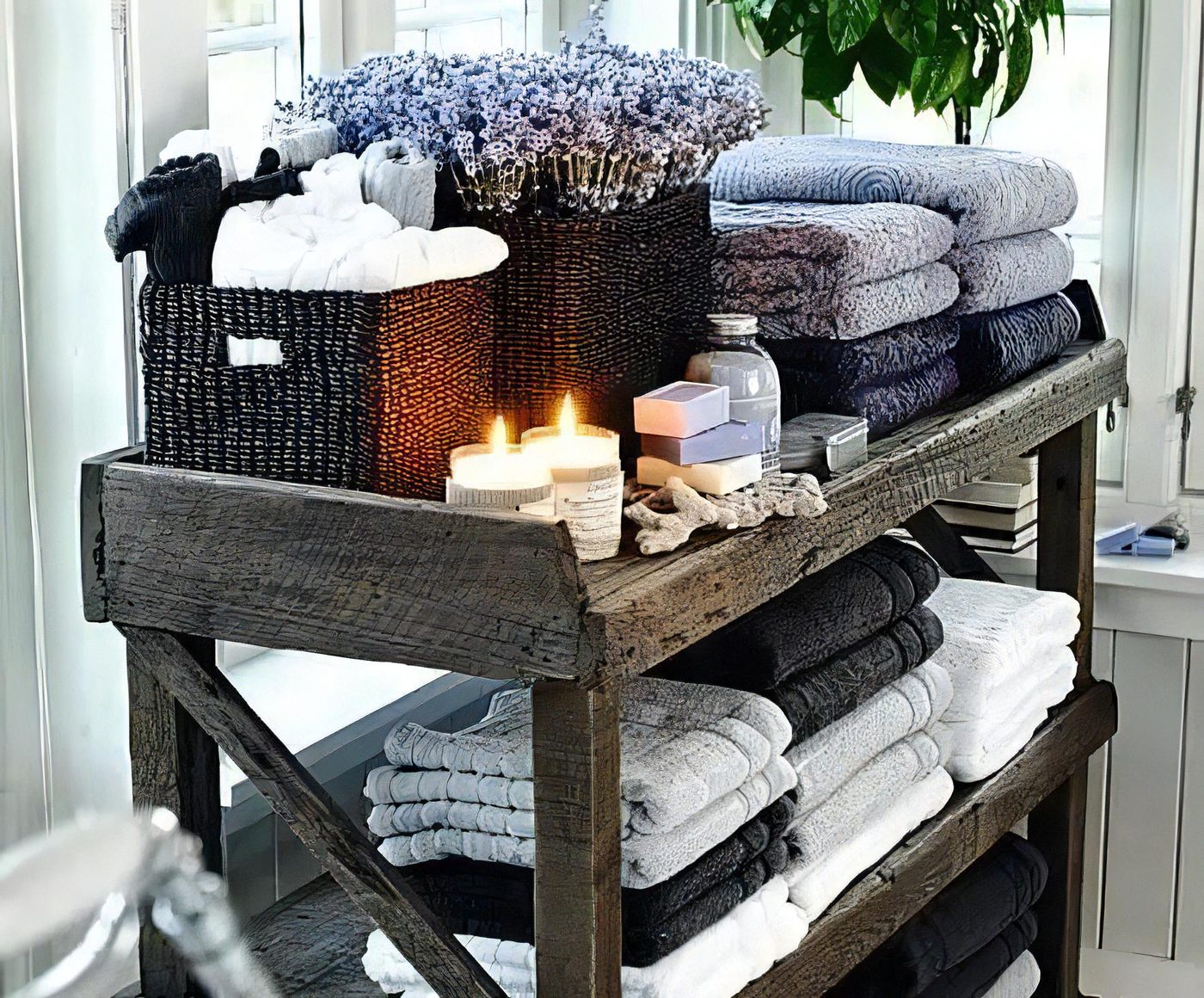 3a Rustic Towel Shelf 094236
