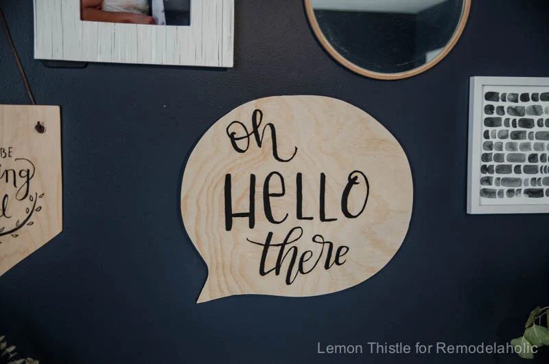 Love this speech bubble sign! You could put ANY phrase on it- or make it a chalkboard.