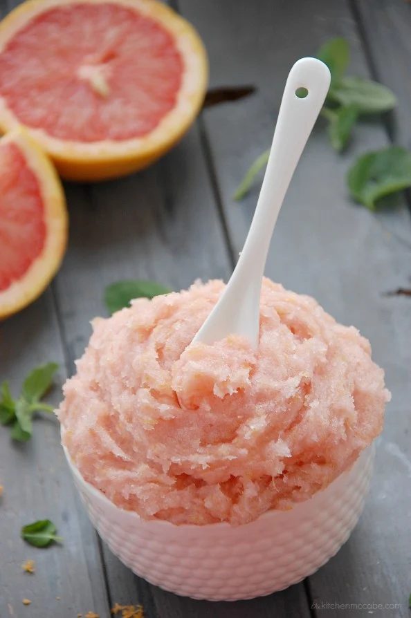 If you love the luxury of sugar scrubs but hate the luxury price tag, try making your own! Use essential oils for any of these Handmade sugar scrub recipes. 25 Refreshing Handmade 