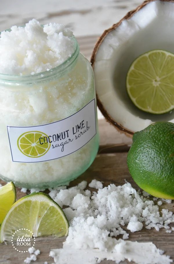 If you love the luxury of sugar scrubs but hate the luxury price tag, try making your own! Use essential oils for any of these Handmade sugar scrub recipes. 25 Refreshing Handmade 