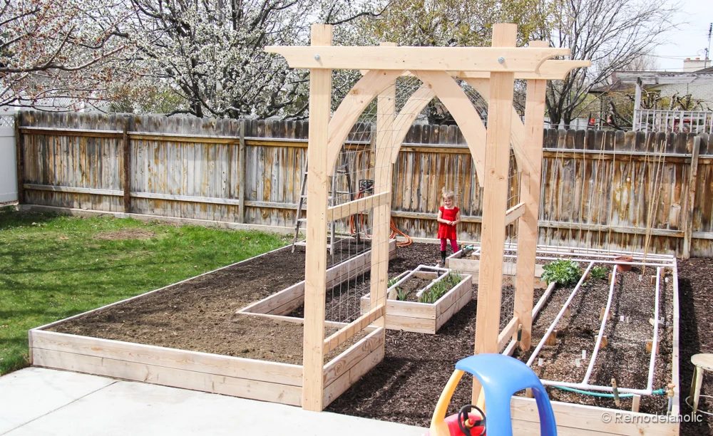 Vegetable Garden Arbor Handmade Plans (2 of 5)