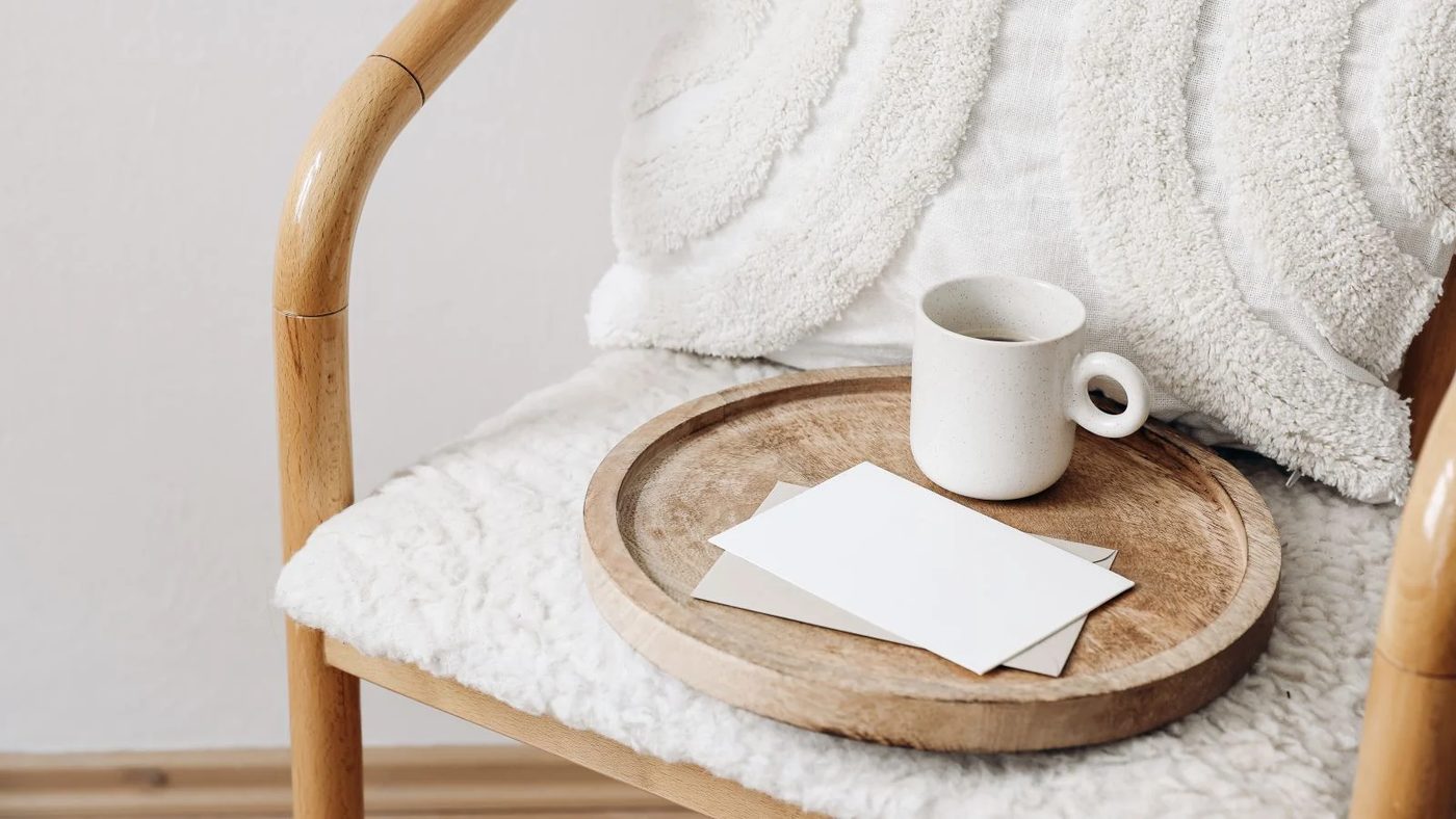 Handmade Tray Elegance: Where Beauty Meets Function!