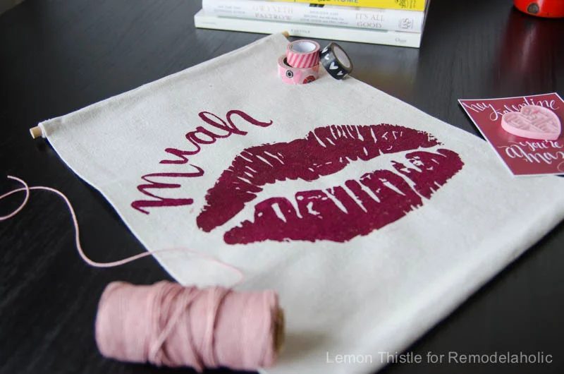 Handmade Valentine's Day Banner- it's about time I found some Valentine decor that's not tacky!