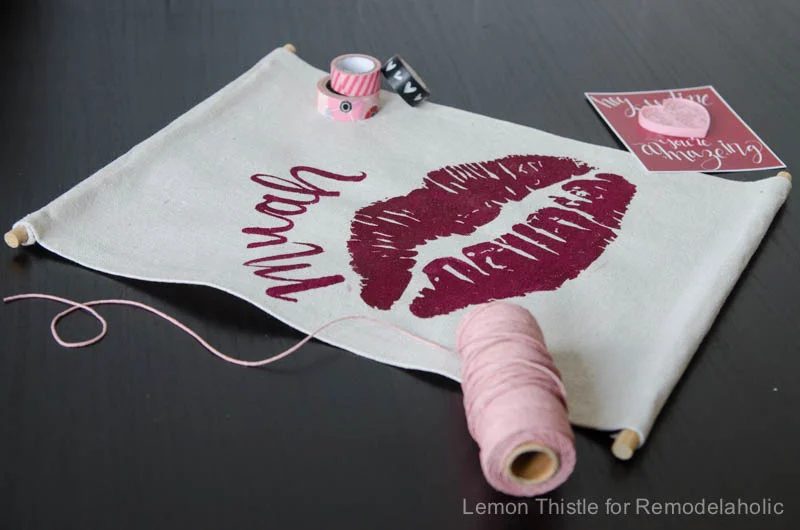 Handmade Valentine's Day Banner- it's about time I found some Valentine decor that's not tacky!
