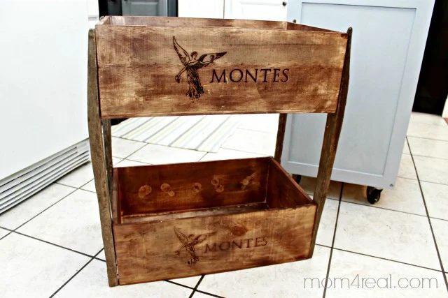 Handmade wine crate shelving, Mom4Real featured on Bekob