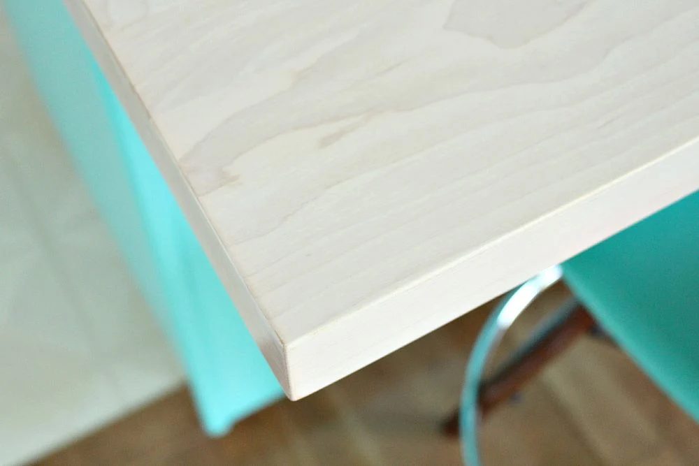 Tanya Dans Le Lakehouse wood countertops