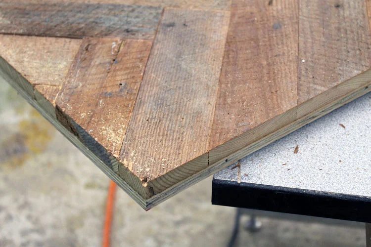 how the edge of the herringbone table will look