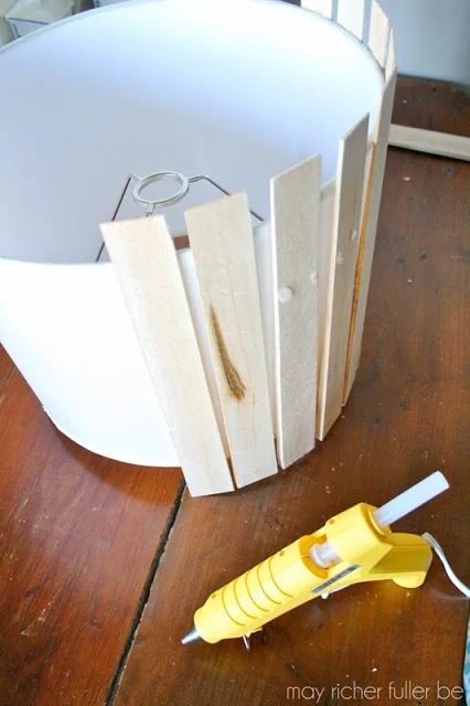 hot glue wood shims to drum shade to make pendant lamp, May Richer Fuller Be featured on Bekob