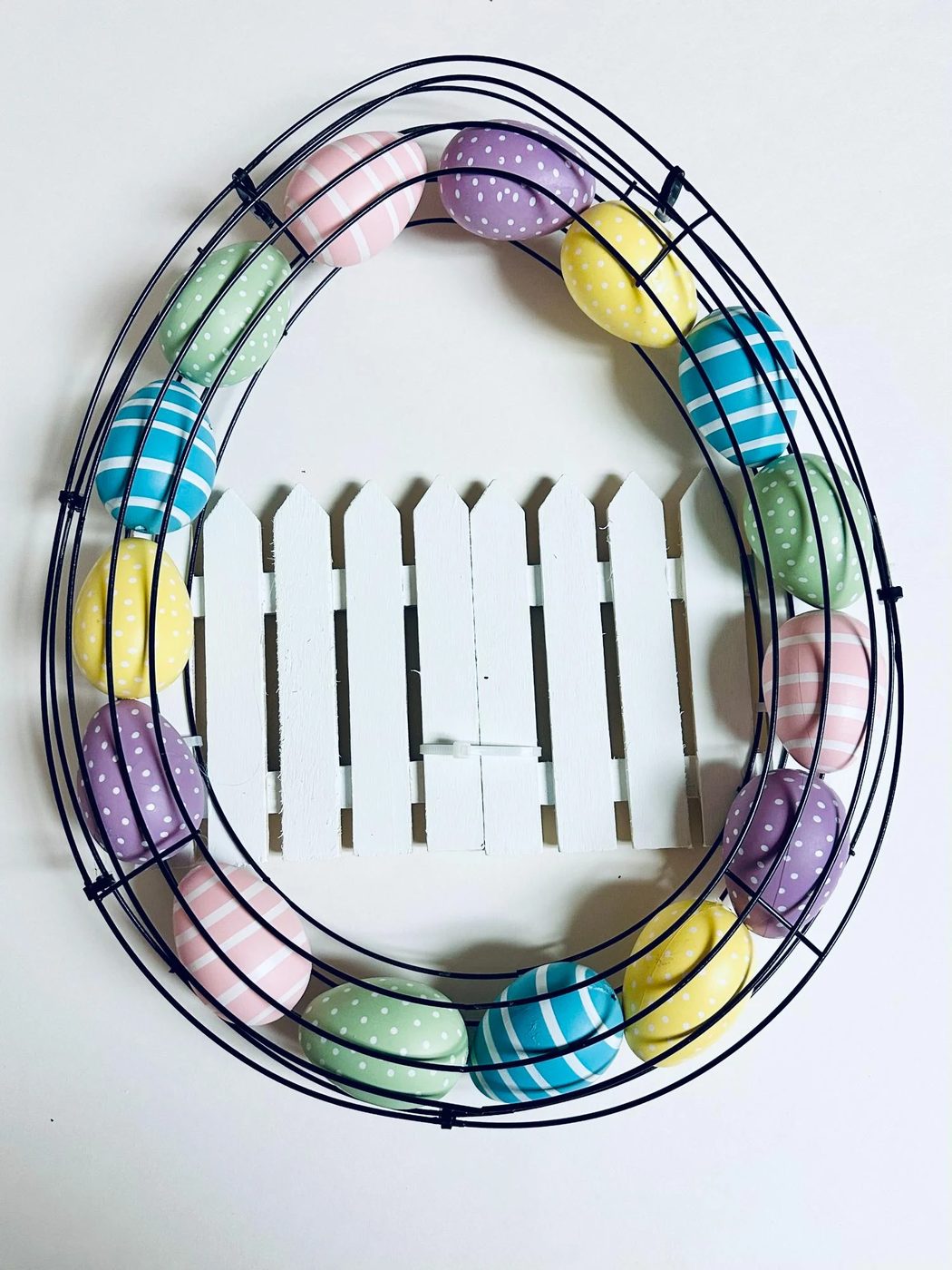 Dollar Tree Easter Egg Wreath Handmade Bunny Butt walkthrough, Bekob (7)