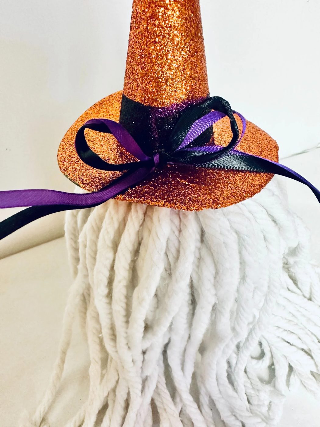 direct Dollar Tree Ghost Mop Handmade walkthrough, Bekob (10)