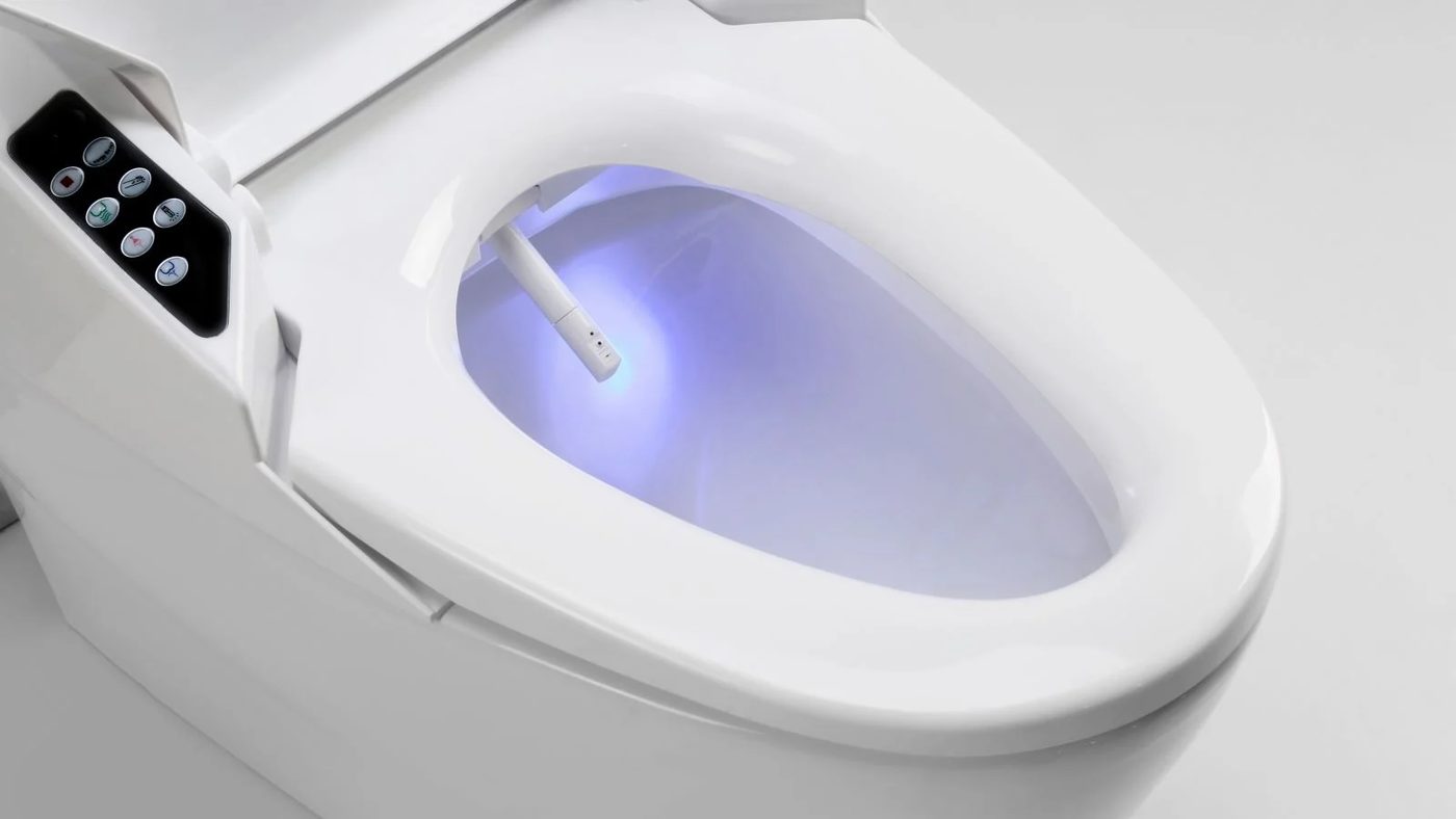 Bidet Shutterstock 1312971242
