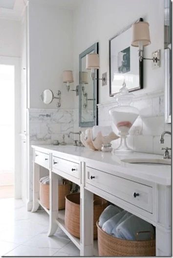 House striking bathroom option