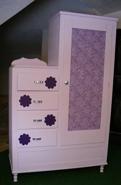 Dressing Up An Old Dresser Cabinet