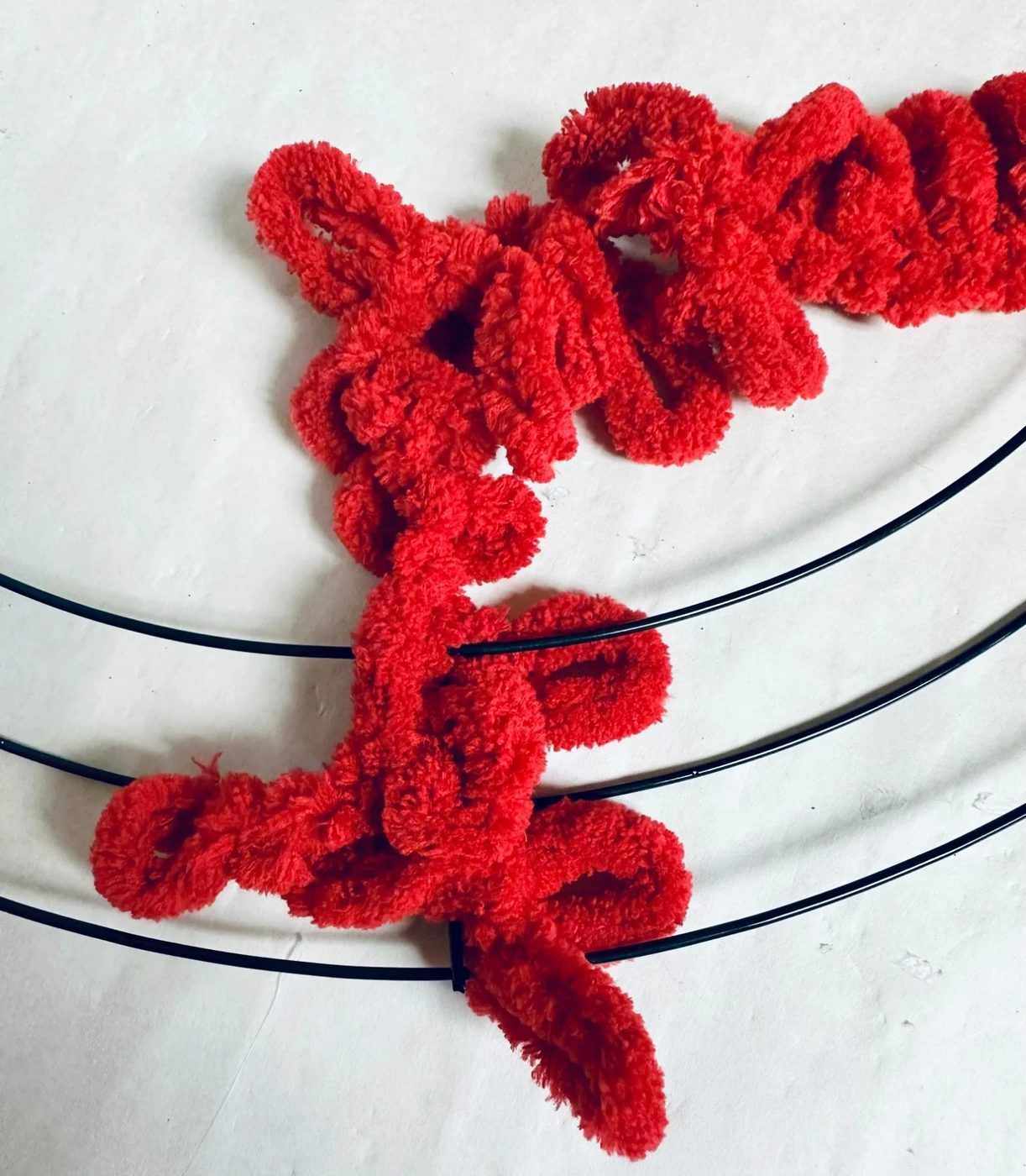 straightforward Handmade Santa Belt Wreath Handmade walkthrough Loop Yarn Wreath, Bekob