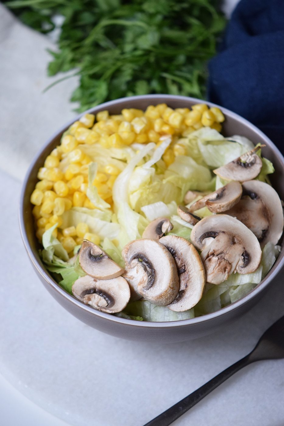 A quick, filling, and yummy lunch option. Easiest Grilled Mushroom Salad via Bekob.com