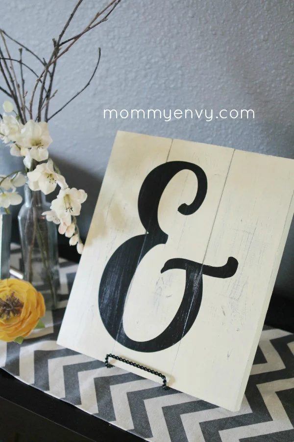 Handmade wall art - straightforward wood plaque ampersand Mommy Envy