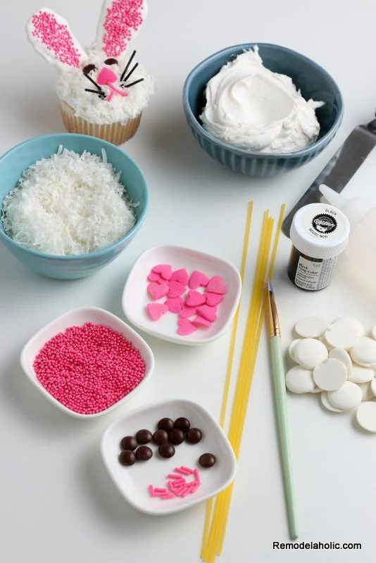 straightforward Easter Cupcakes: How to Decorate an Easter Bunny Cupcake