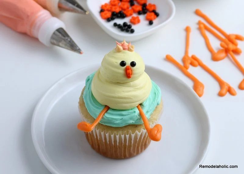 Easter Cupcakes: How to Decorate a Spring Chick Cupcake