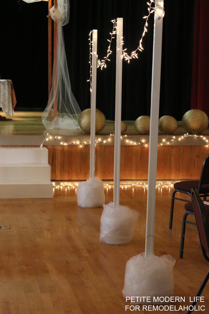 The well fitted straightforward light stands for your next garden party, indoor wedding, or shower!