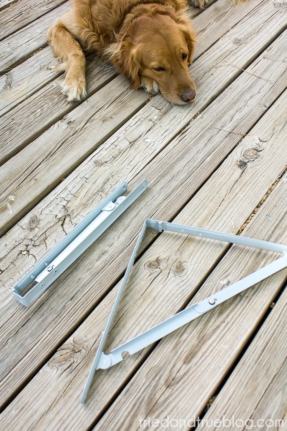 Folding brackets for Handmade table or shelf by Tried and True featured on @Bekob