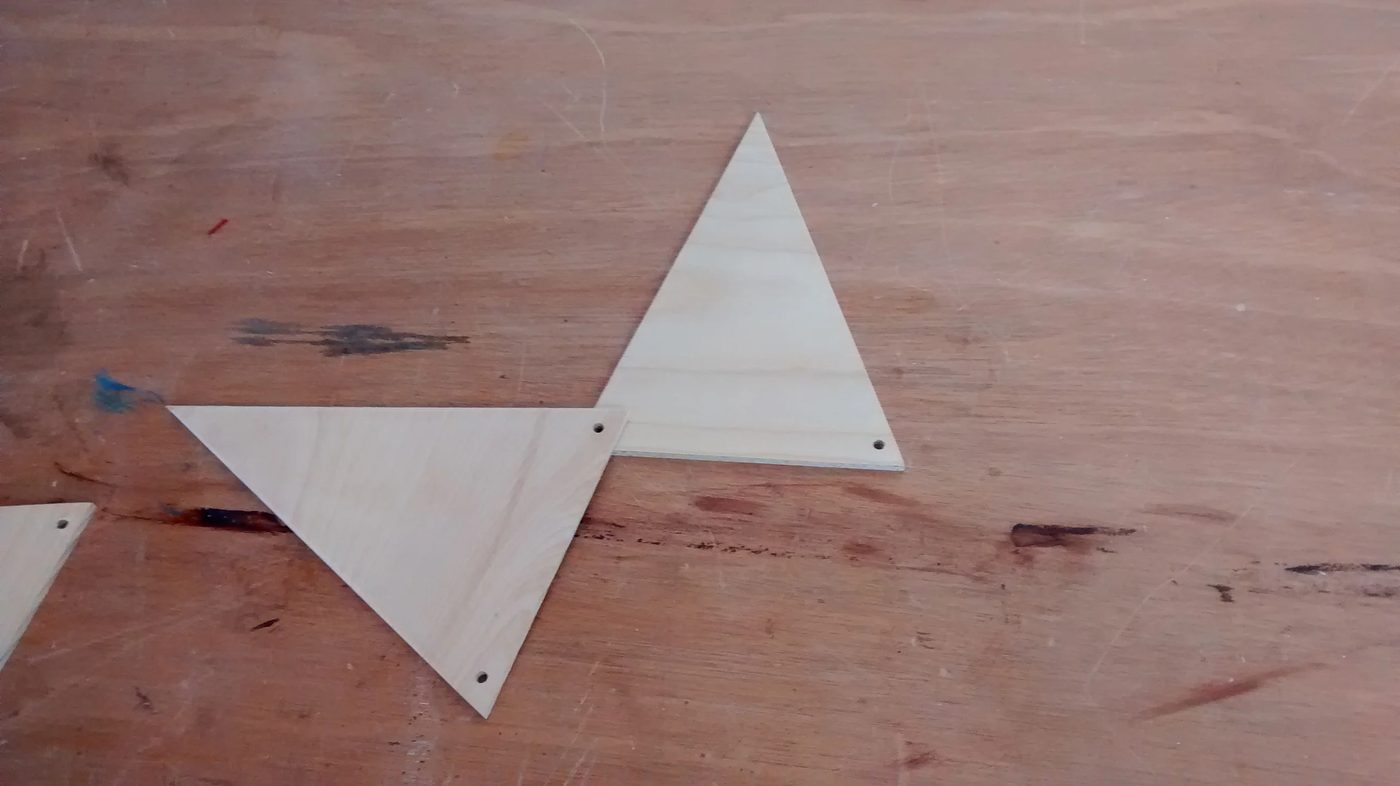 Bekob Pennant Star Assembly (2)