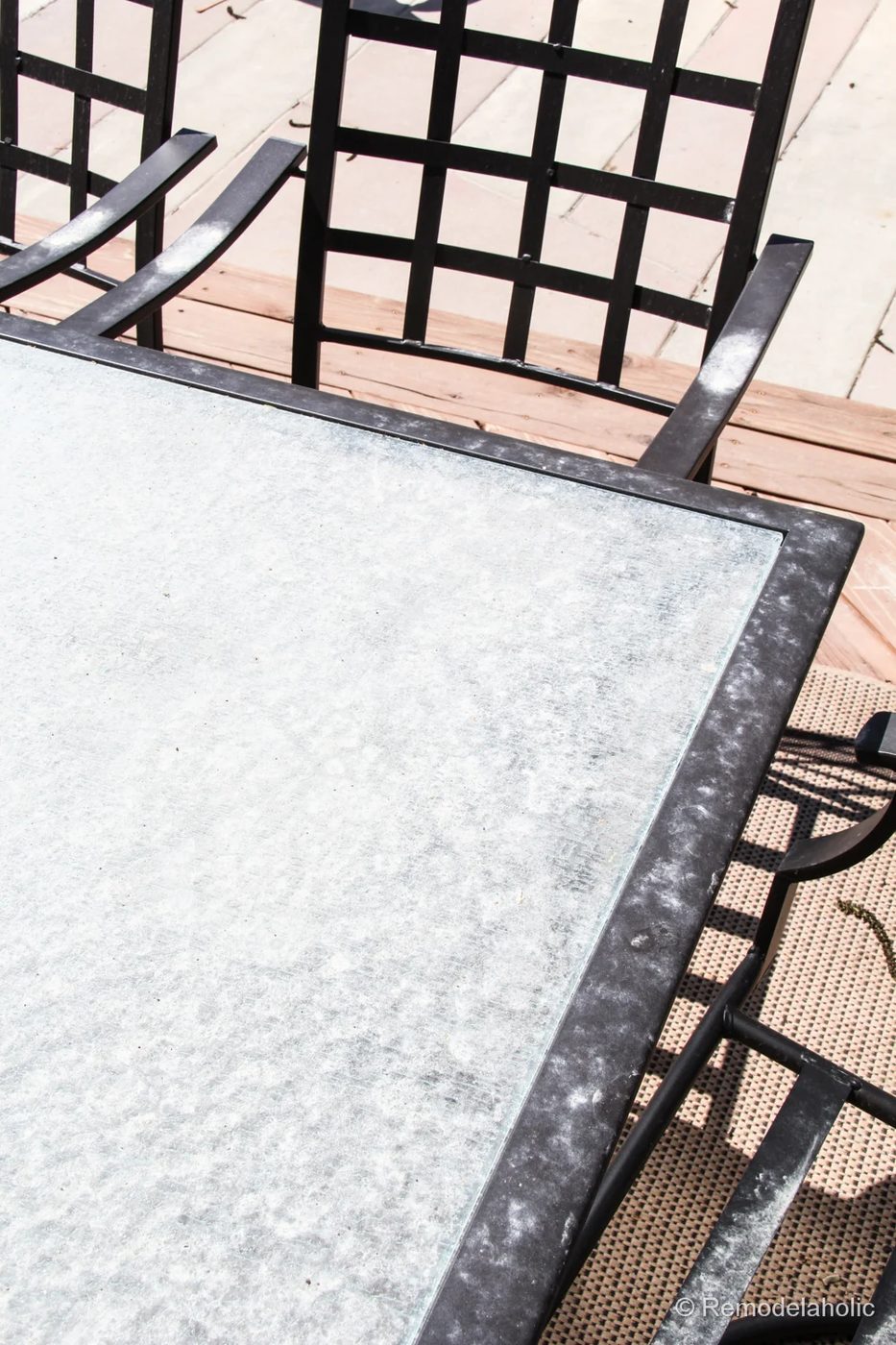 Fall Cleaning Projects: Cleaning outdoor furniture