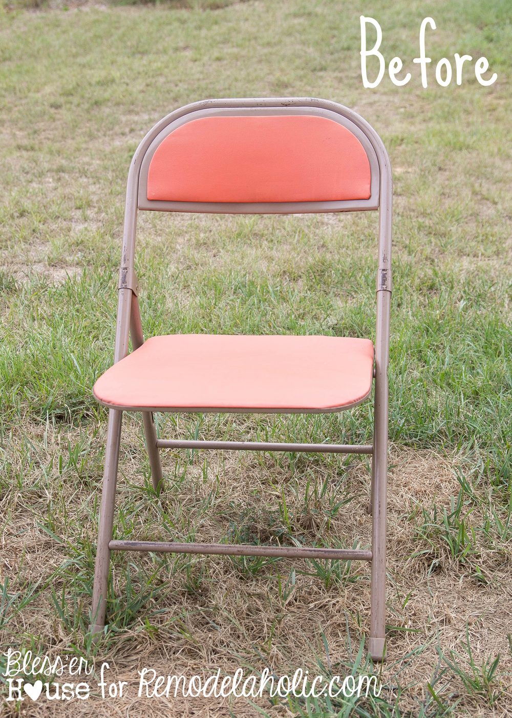 Painted Folding Chair Makeover | Bekob.com