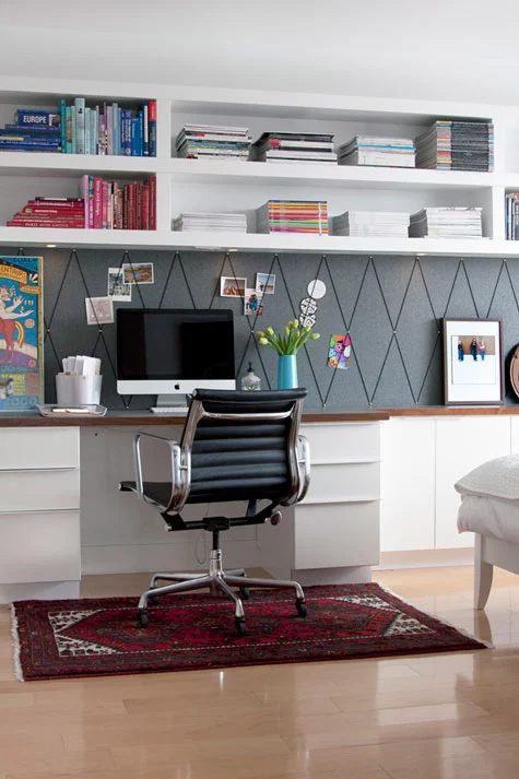 home office with built-in wall shelving, Jess Loraas on Design Sponge via Bekob.com