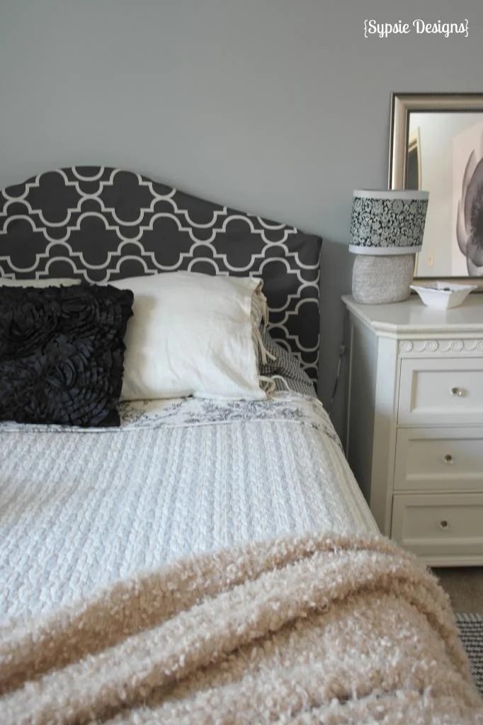 slipcovered metal headboard walkthrough, Sypsie Designs on Bekob