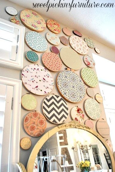 straightforward Art options for Kids Room Decor: embroidery hoop fabric wall art (Sweet Pickins Furniture)