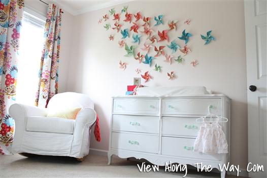 straightforward Art options for Kids Room Decor: handmade pinwheel wall (View Along The Way)