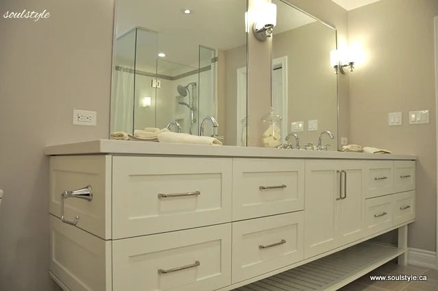 Soul Style vanity